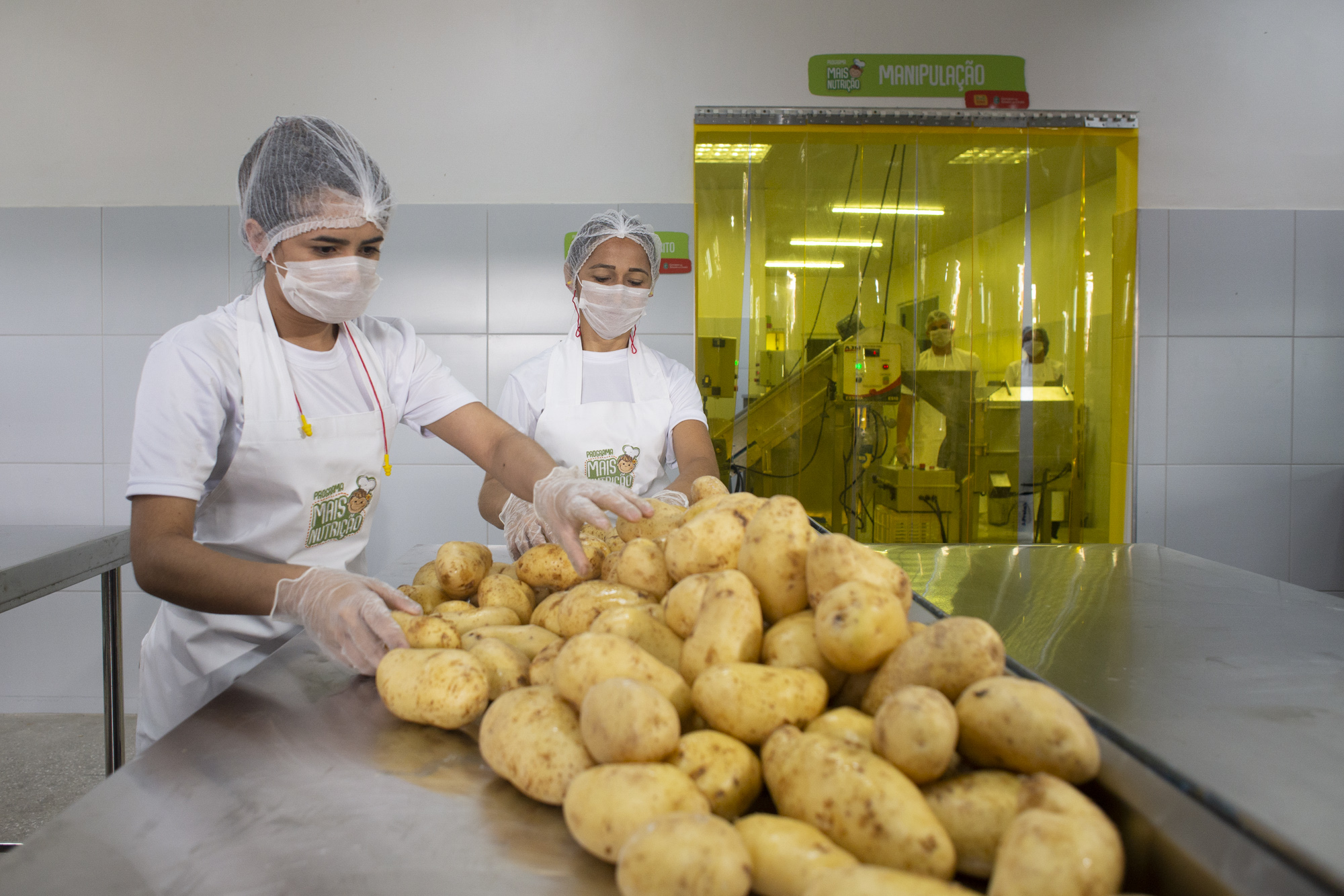 Mais Nutrição ultrapassa a marca de três milhões de quilos de alimentos distribuídos no Ceará