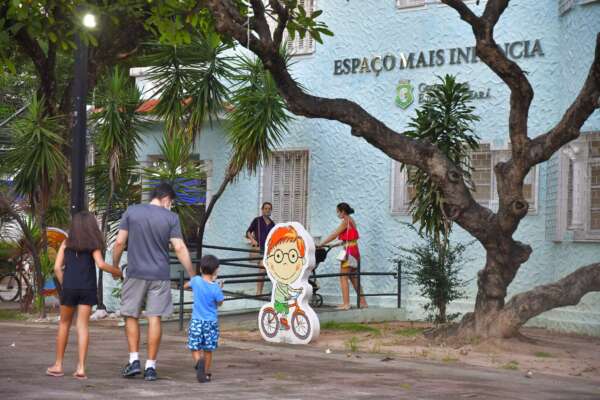 Novembro traz muitas histórias, jogos e música à Biblioteca Infantil —